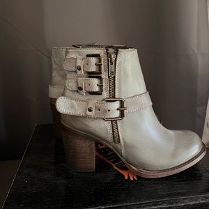 Freebird Bolo Ice Size 9